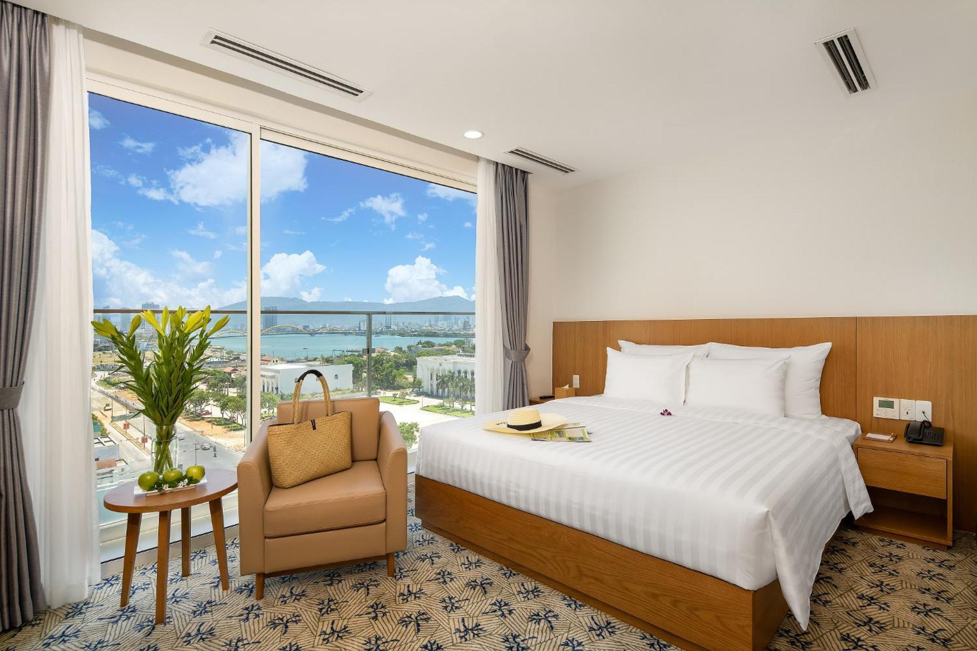 Lamanga Hotel & Suites Da Nang Exteriör bild